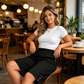 👖  Women's Elastic Waist Capri Trousers – Knee-Length, Button Accents, Comfort 🌿