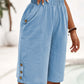 👖  Women's Elastic Waist Capri Trousers – Knee-Length, Button Accents, Comfort 🌿