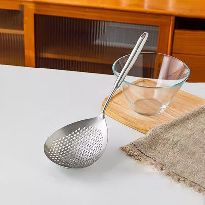 📢📢40% OFF !!⏰ Stainless Steel Skimmer Spoon – Fast draining, heat-safe & versatile – Perfect for frying, soups & pasta 🍳