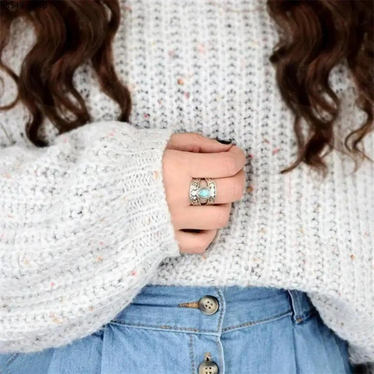 📢📢40% OFF !! ⏰Vintage Carved Teardrop Ring for Women